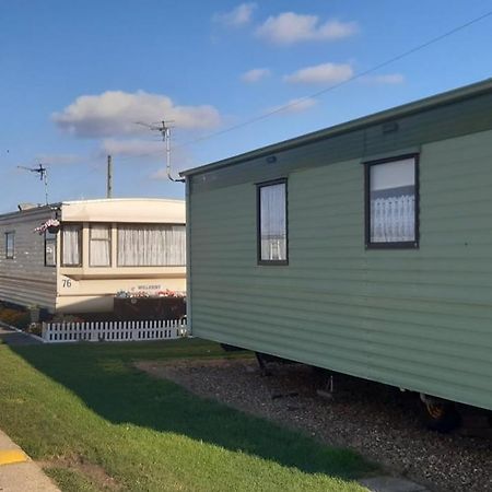 Kerrys Place, 75 Sealands Caravan Site, Ingoldmells 6 Berth Hotel Exterior foto